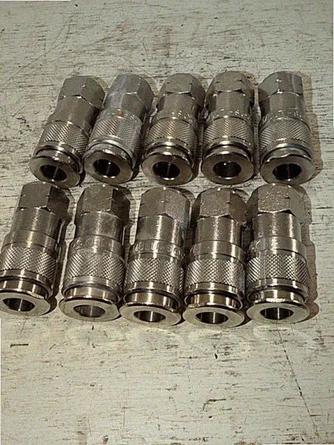 Lot Of 10 New Multi-Socket Air Couplers Push Type 1/4" Multi 1/4” FNPT Female